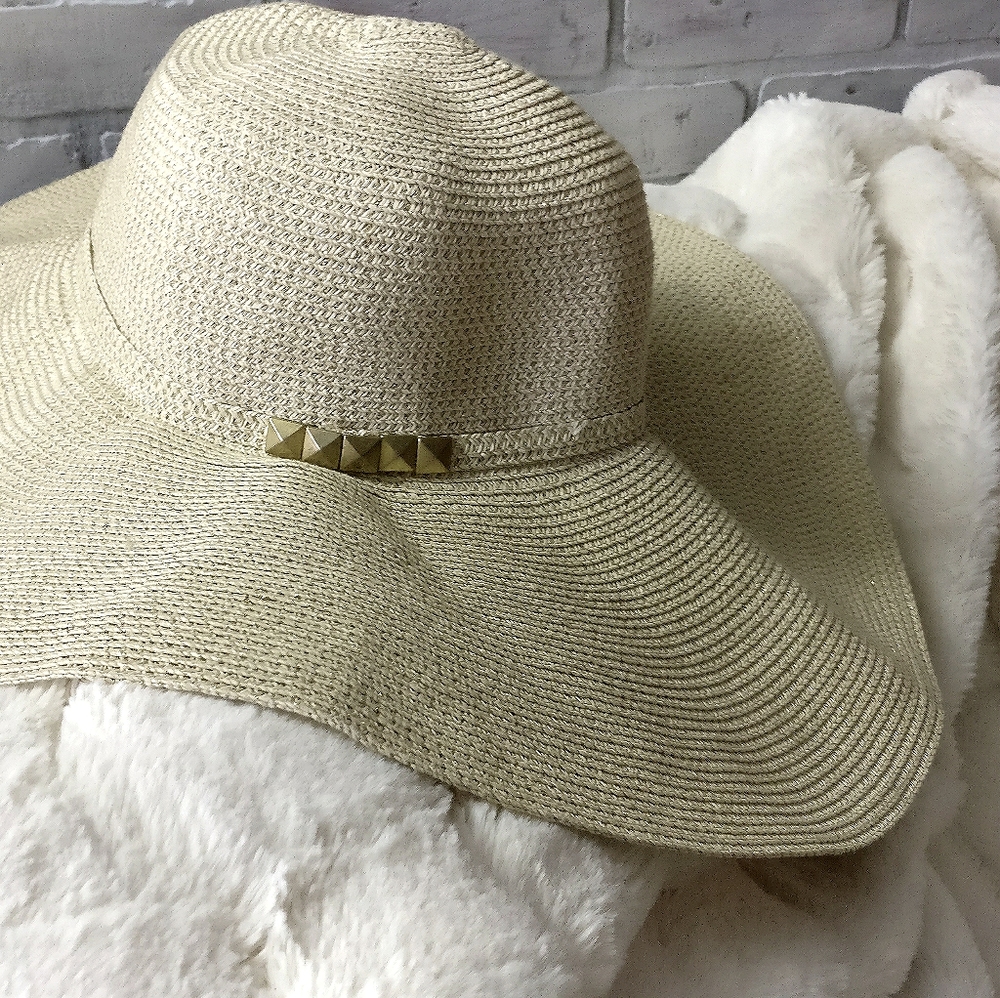 Apt. 9 Wide Brim Floppy Beach Hat with Gold Detail